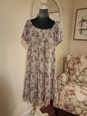 Maurices Sz. 1x Lavender Floral Short Sleeve Tiered Dress with Rust Accents 14